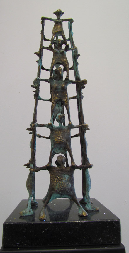 Svajūnas Jurkus. „Cirkas“, bronza, akmuo, h – 43 cm. 