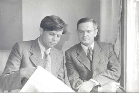 Petras Cvirka ir Antanas Venclova. Jevgenijaus (?) Riazanovo nuotrauka
