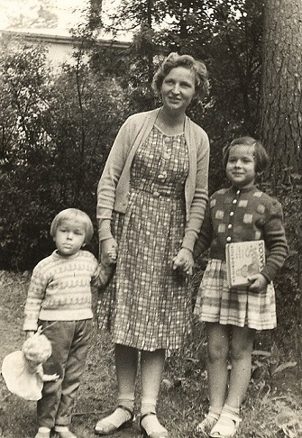 Mama, sesuo ir aš, 1962.