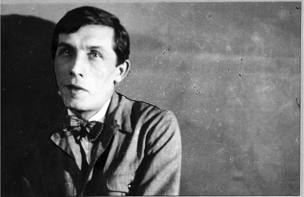 Juozapas Jurkūnas, apie 1930 m. Nuotrauka iš Anos Achmatovos memorialinio muziejaus Sankt Peterburge fondų